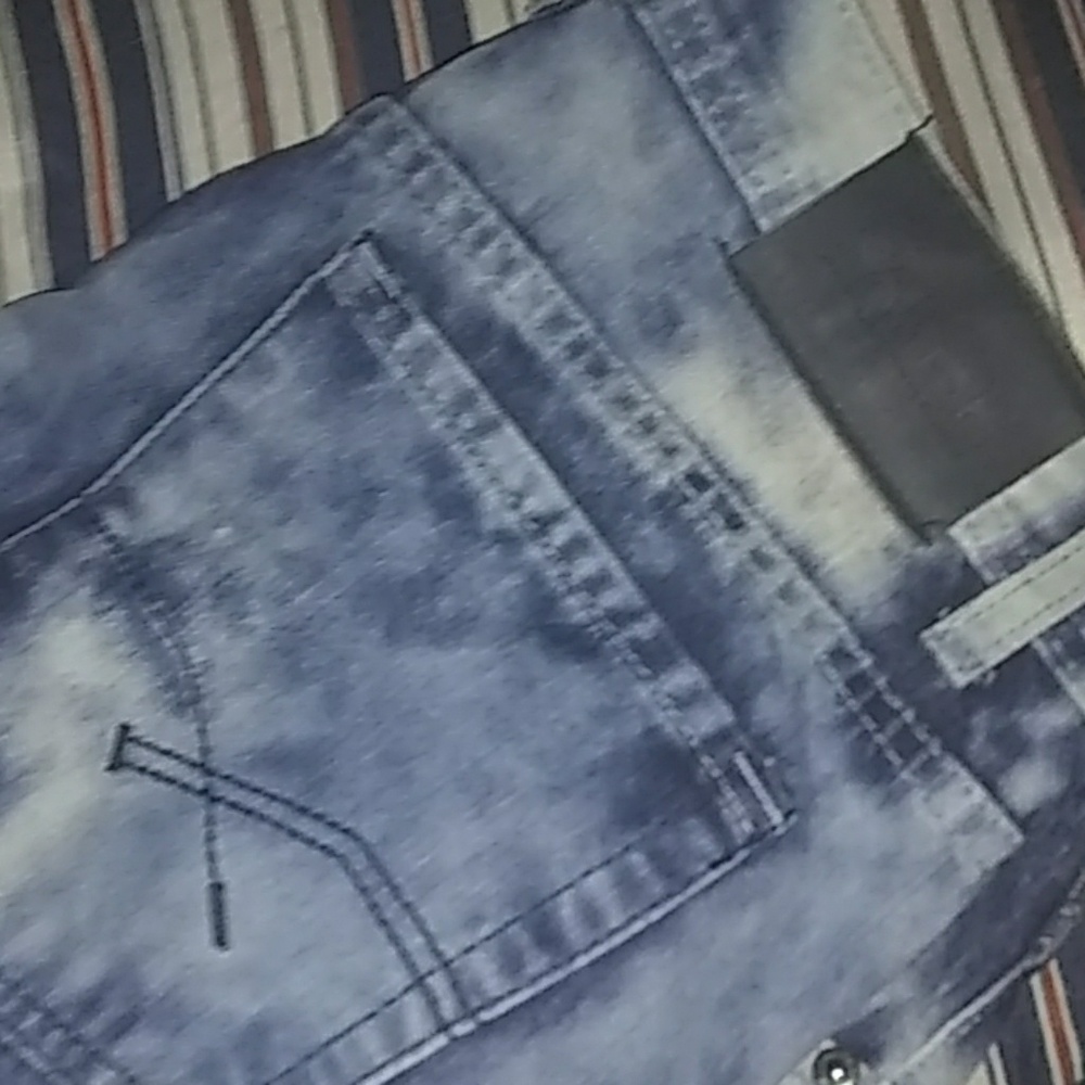 Jeans - Picture 2 of 2